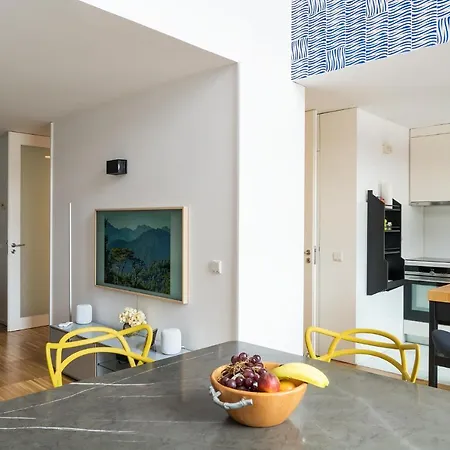Insight River View - Pool & Garage Appartement *
